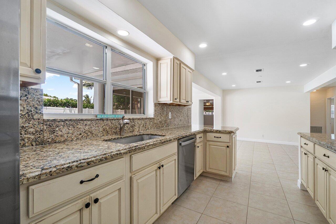 401 NE 24th Street