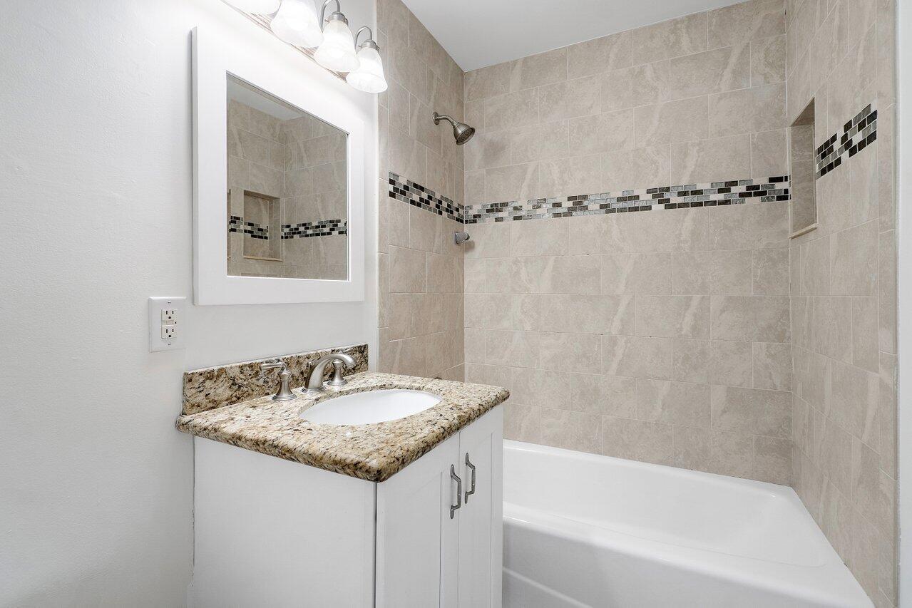 401 NE 24th Street