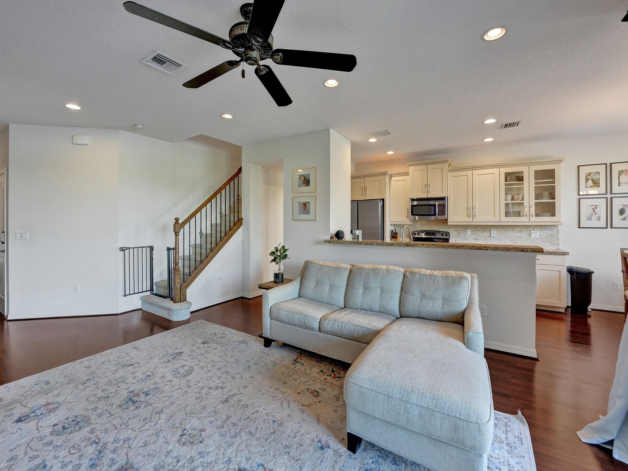 5119 Gramercy Square Dr