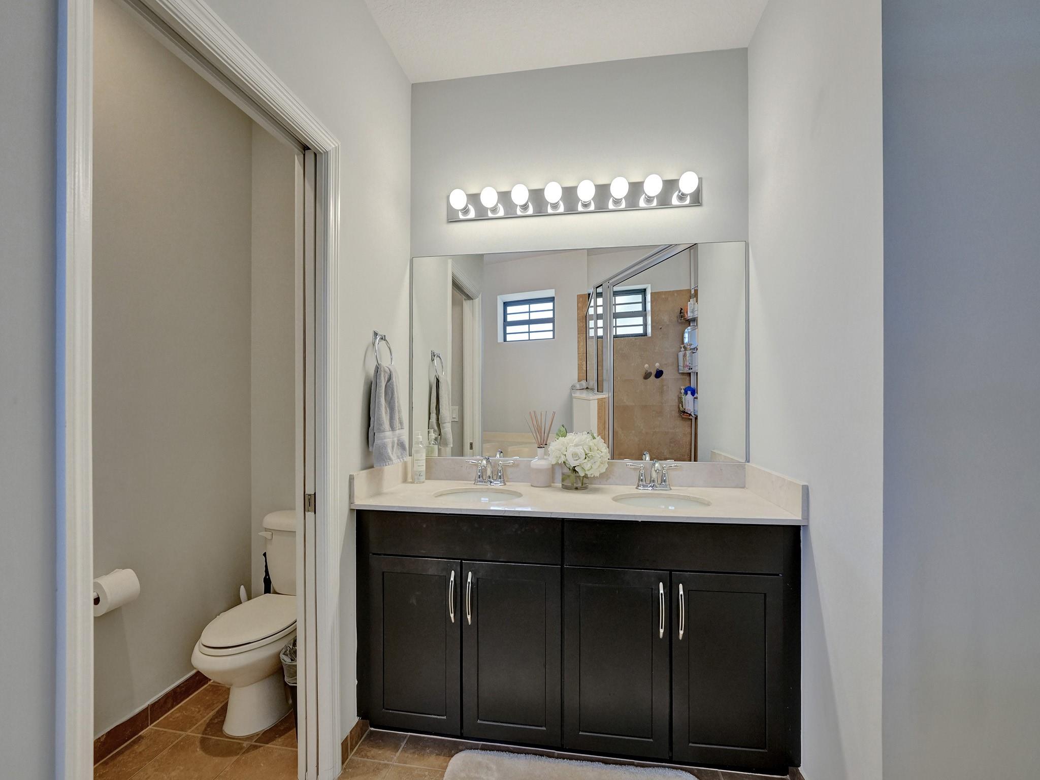 5119 Gramercy Square Dr