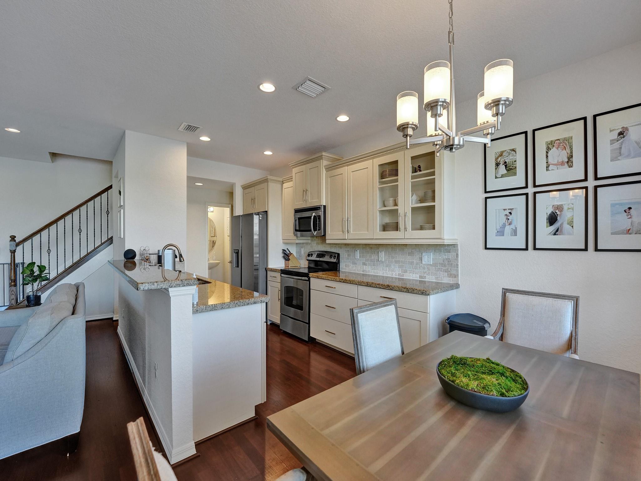 5119 Gramercy Square Dr