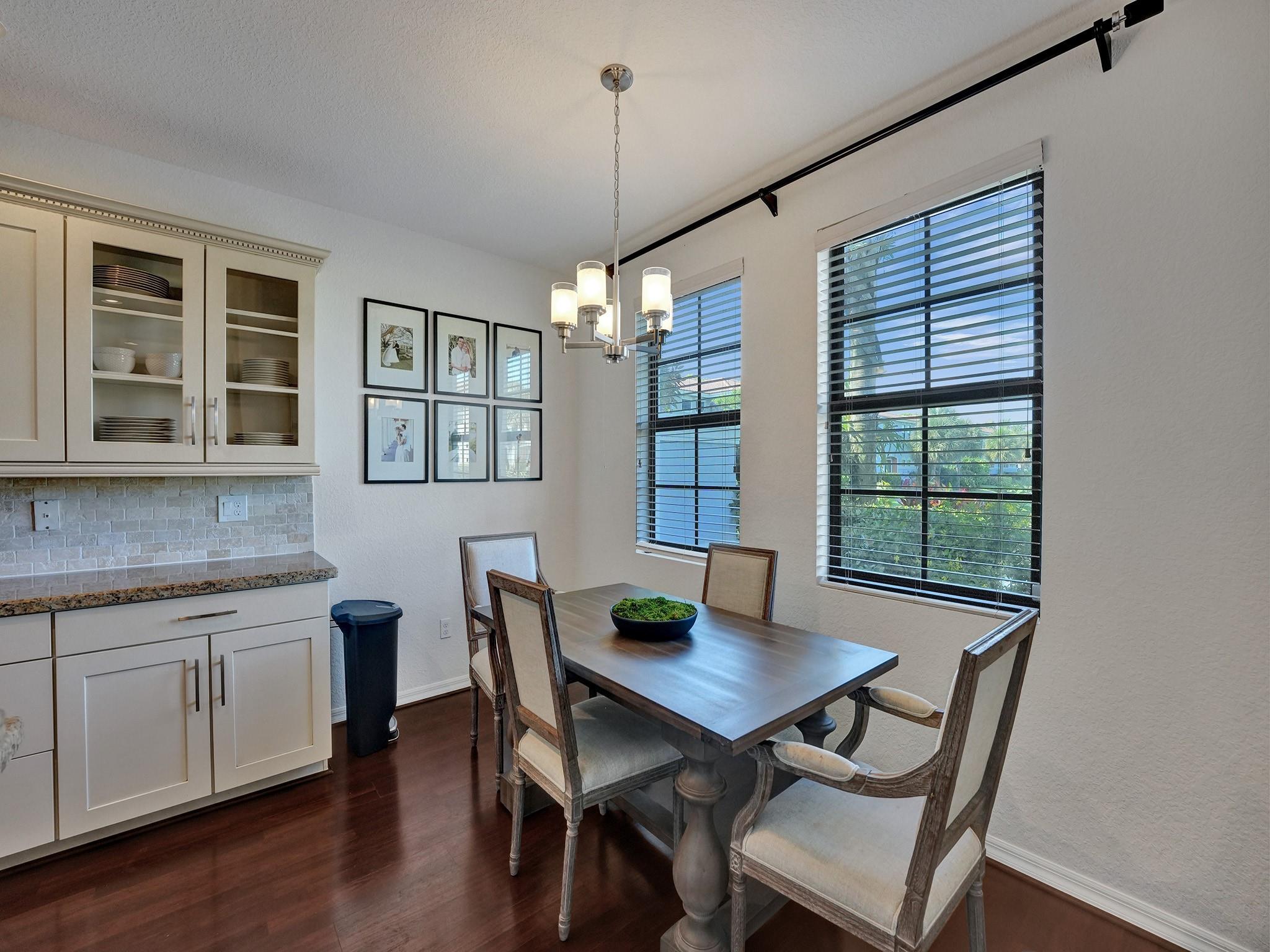 5119 Gramercy Square Dr