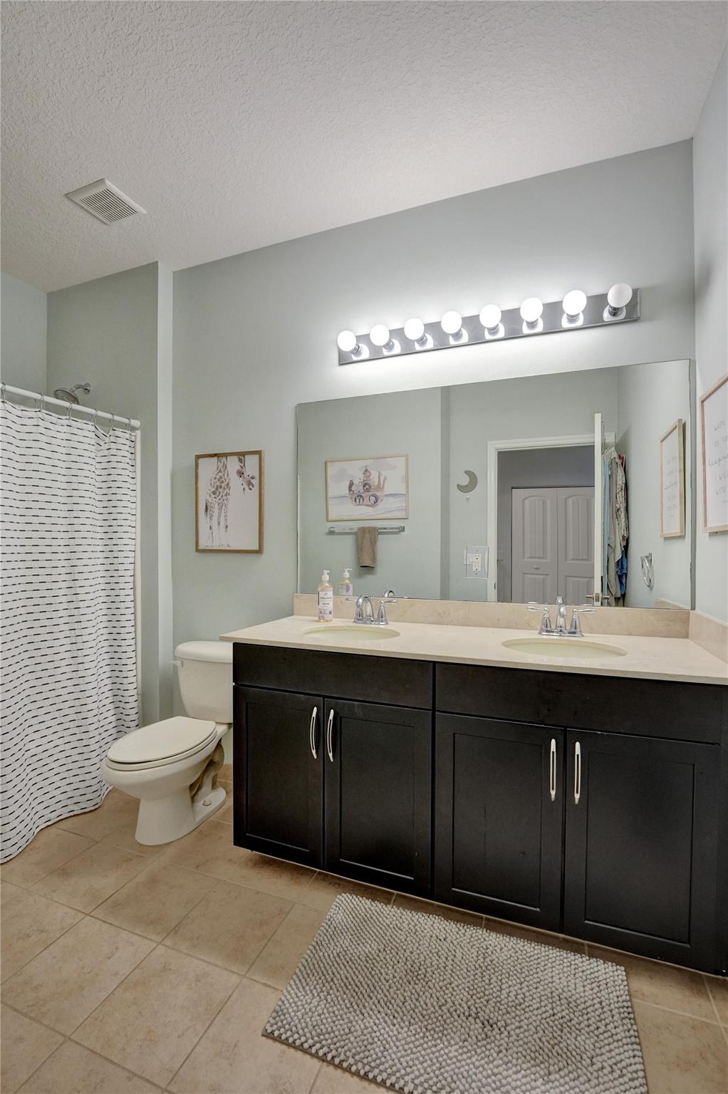 5119 Gramercy Square Dr