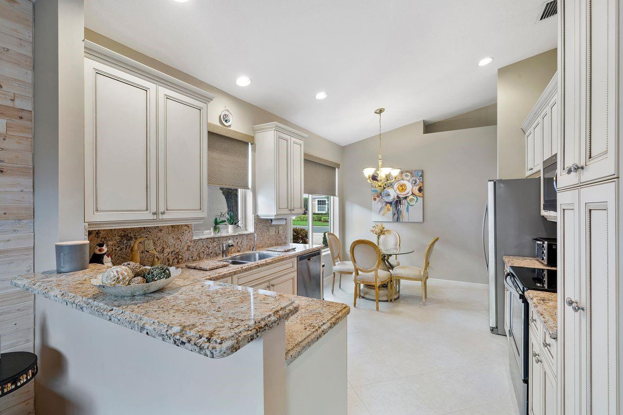 23302 Torre Circle