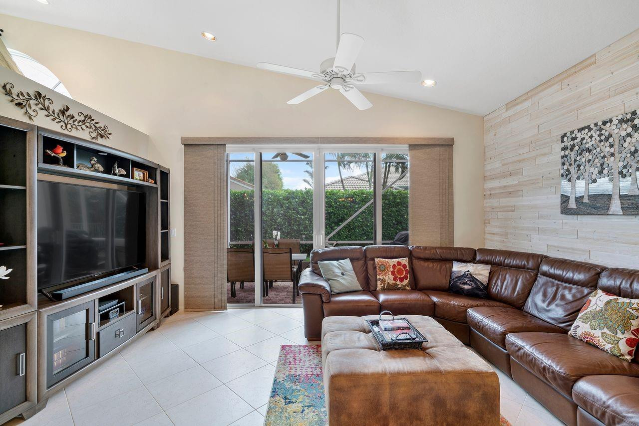 23302 Torre Circle