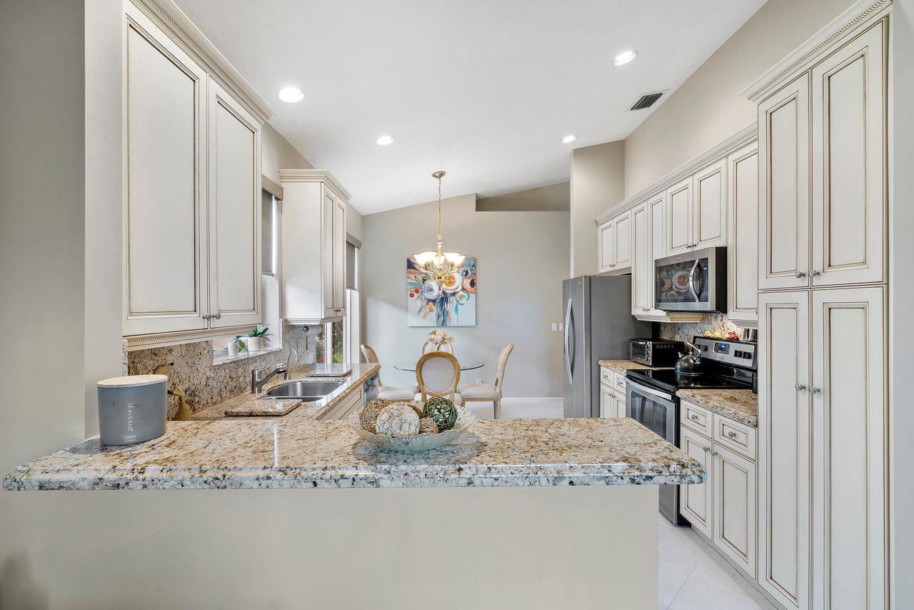 23302 Torre Circle