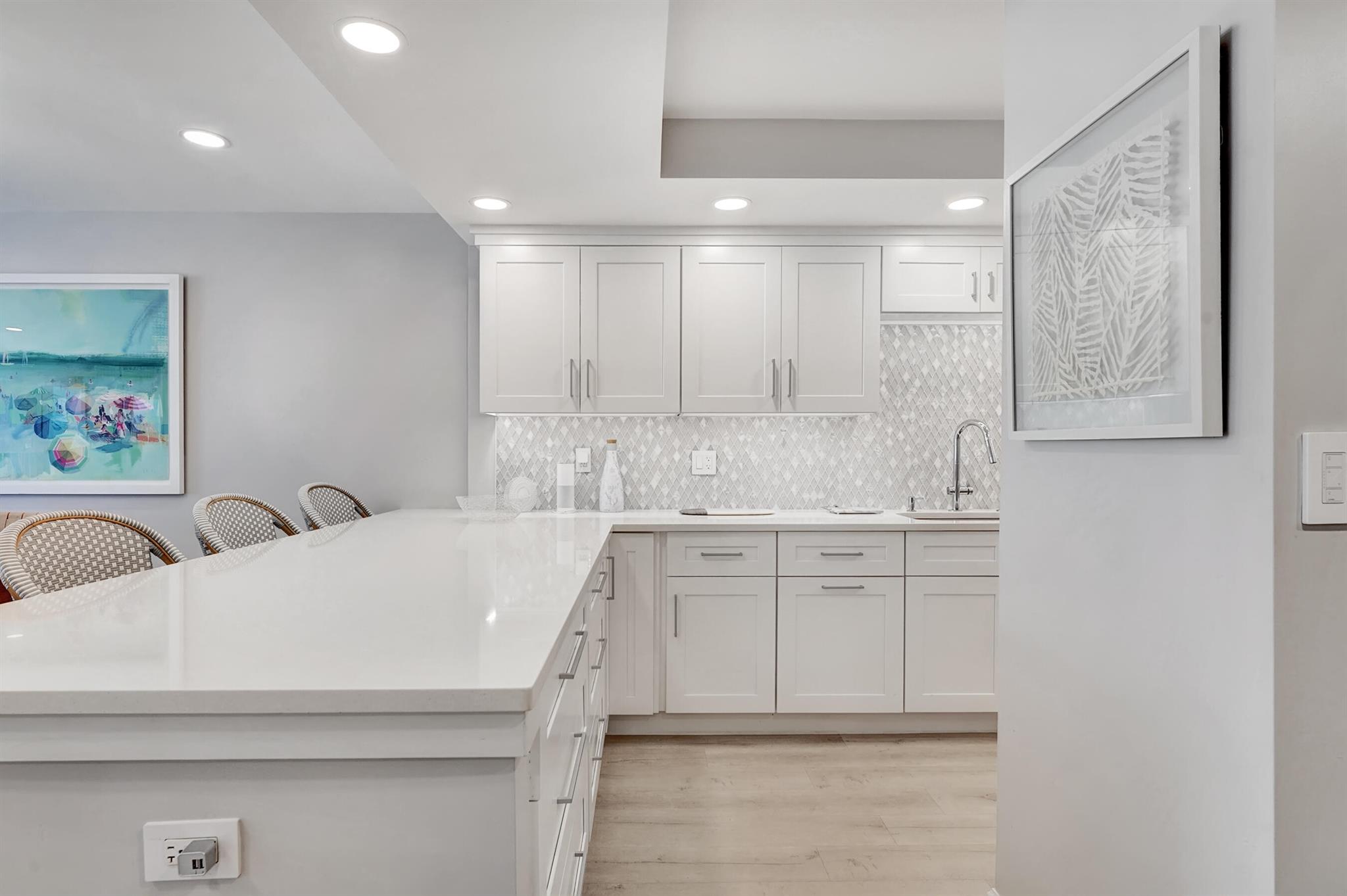 2175 S Ocean Boulevard 304