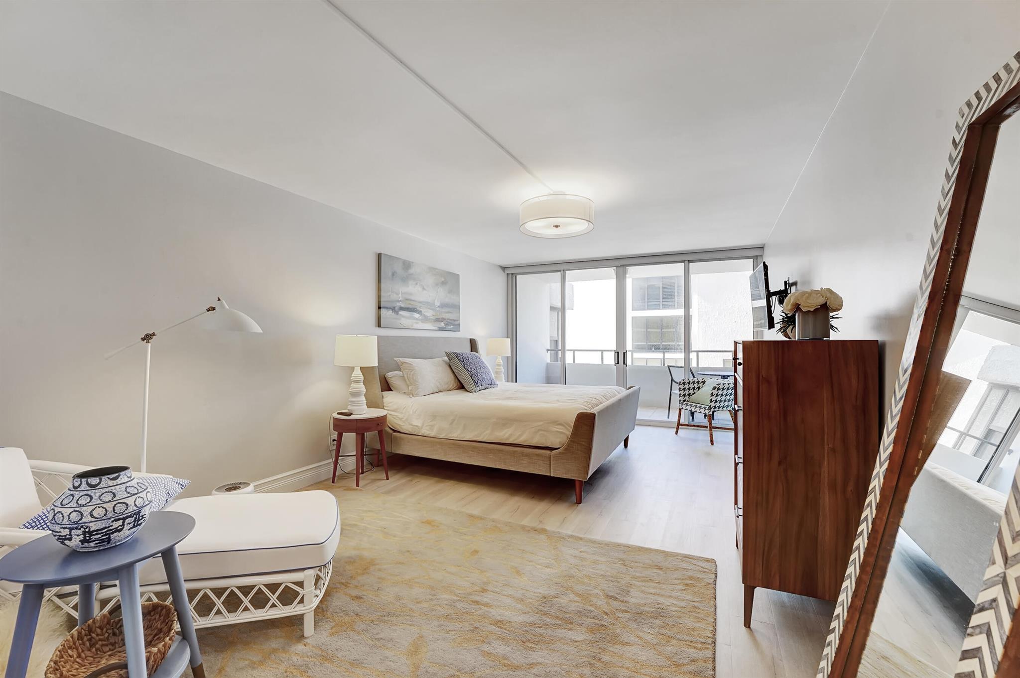 2175 S Ocean Boulevard 304