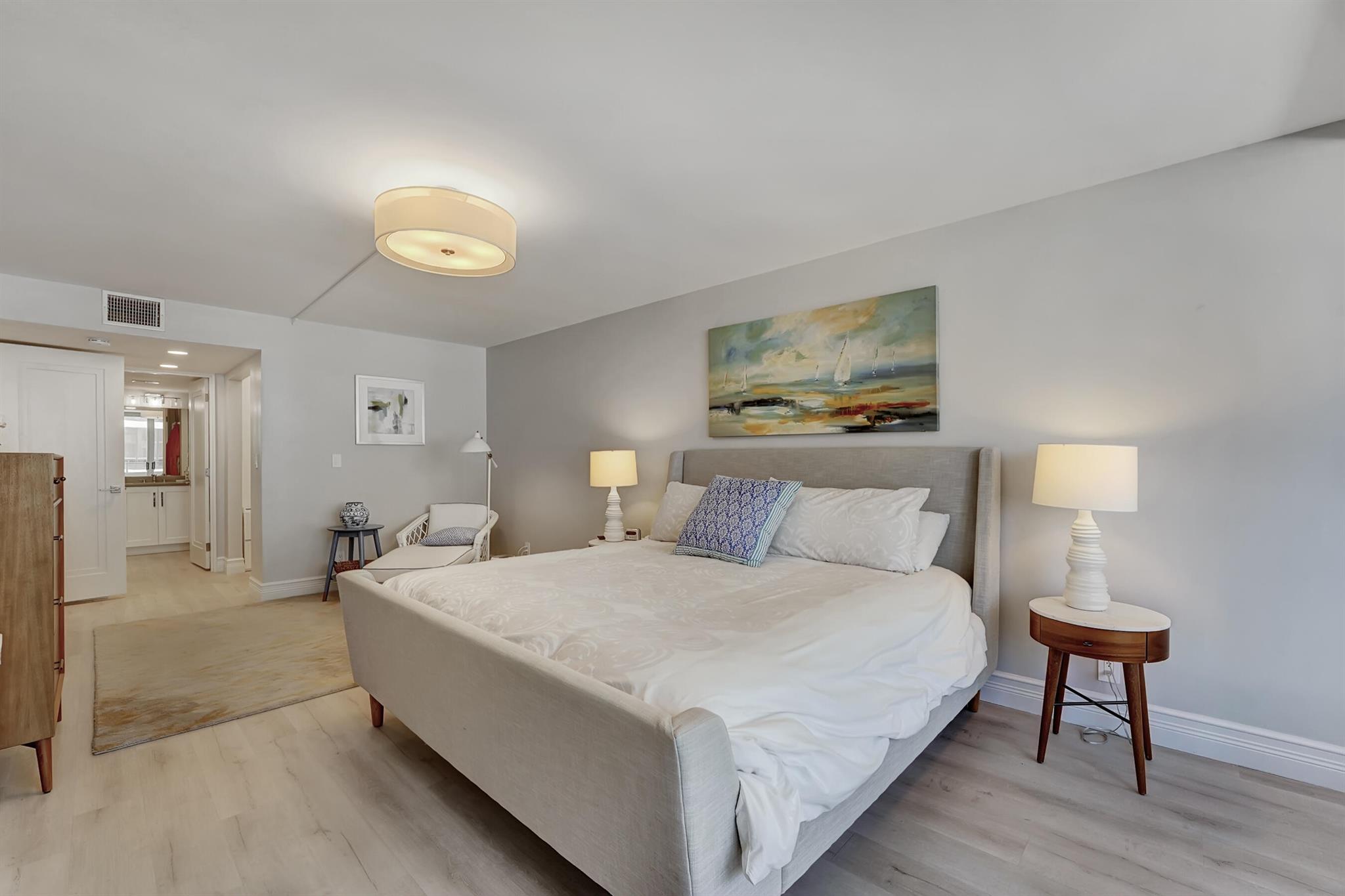 2175 S Ocean Boulevard 304