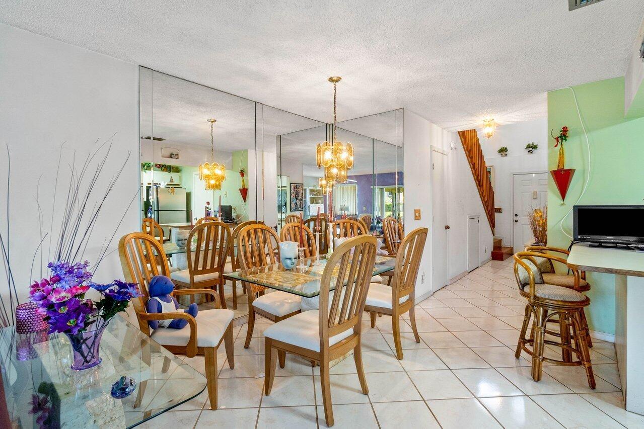 2278 Discovery Circle W