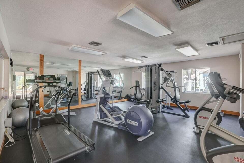 2278 Discovery Circle W