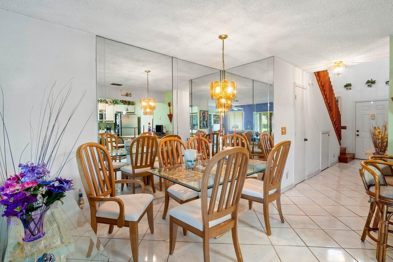 2278 Discovery Circle W