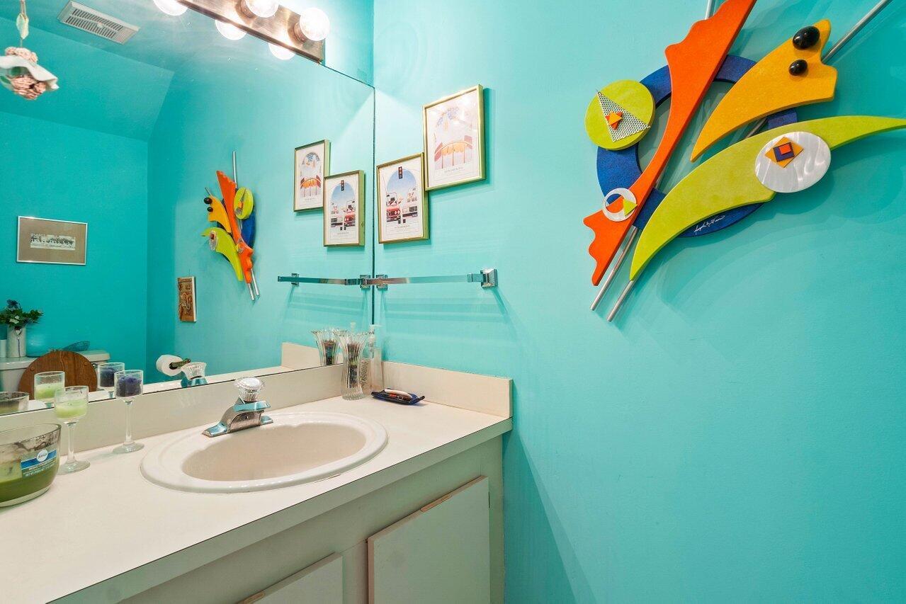 2278 Discovery Circle W