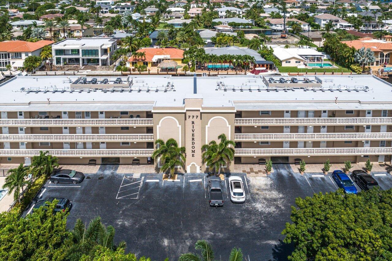 777 Jeffery Street 2010