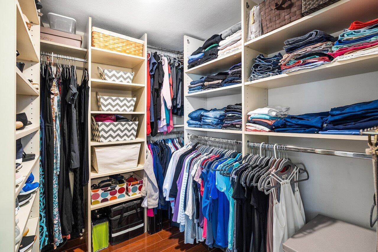 777 Jeffery Street 2010