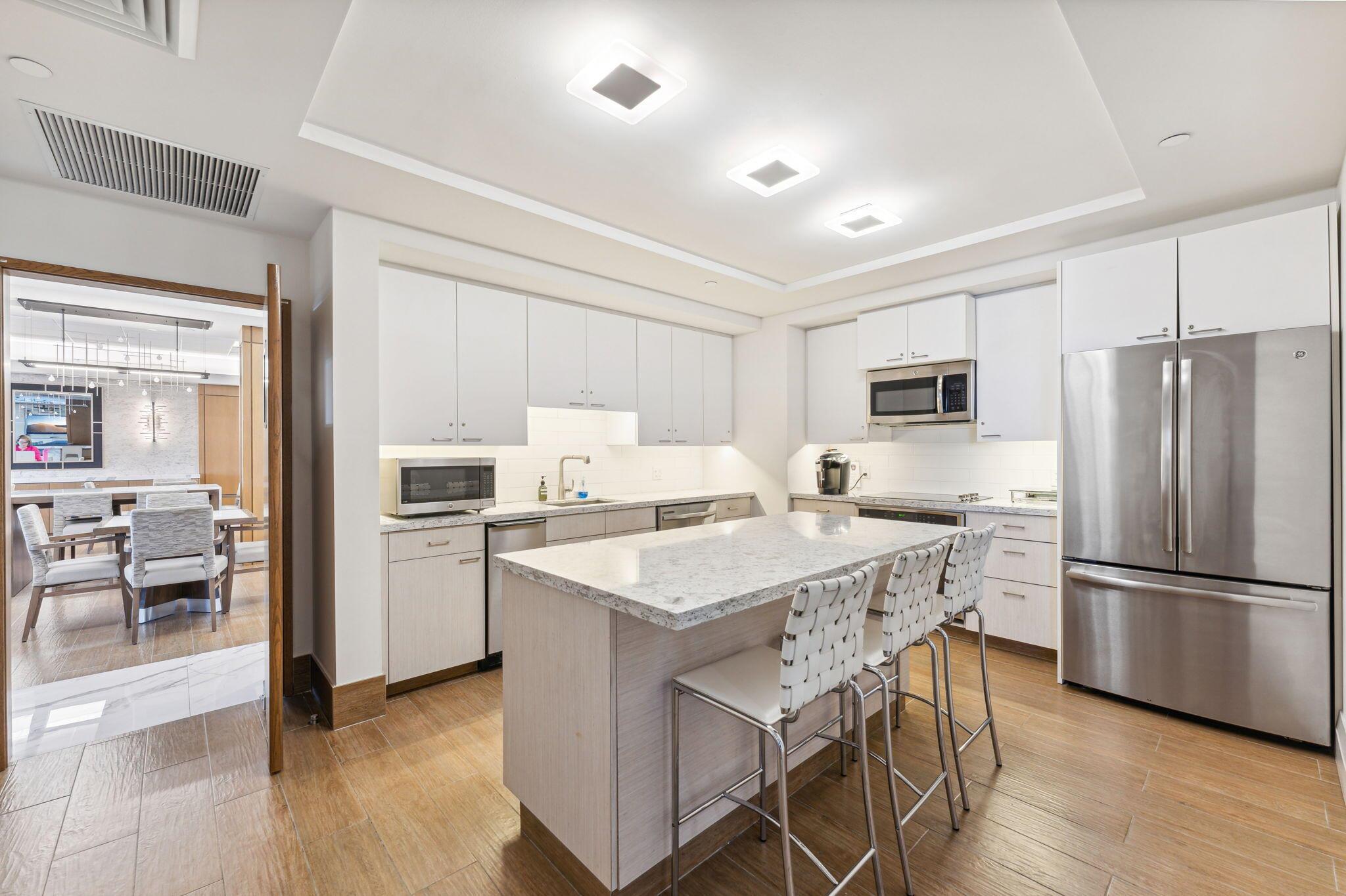 4748 S Ocean Boulevard 806