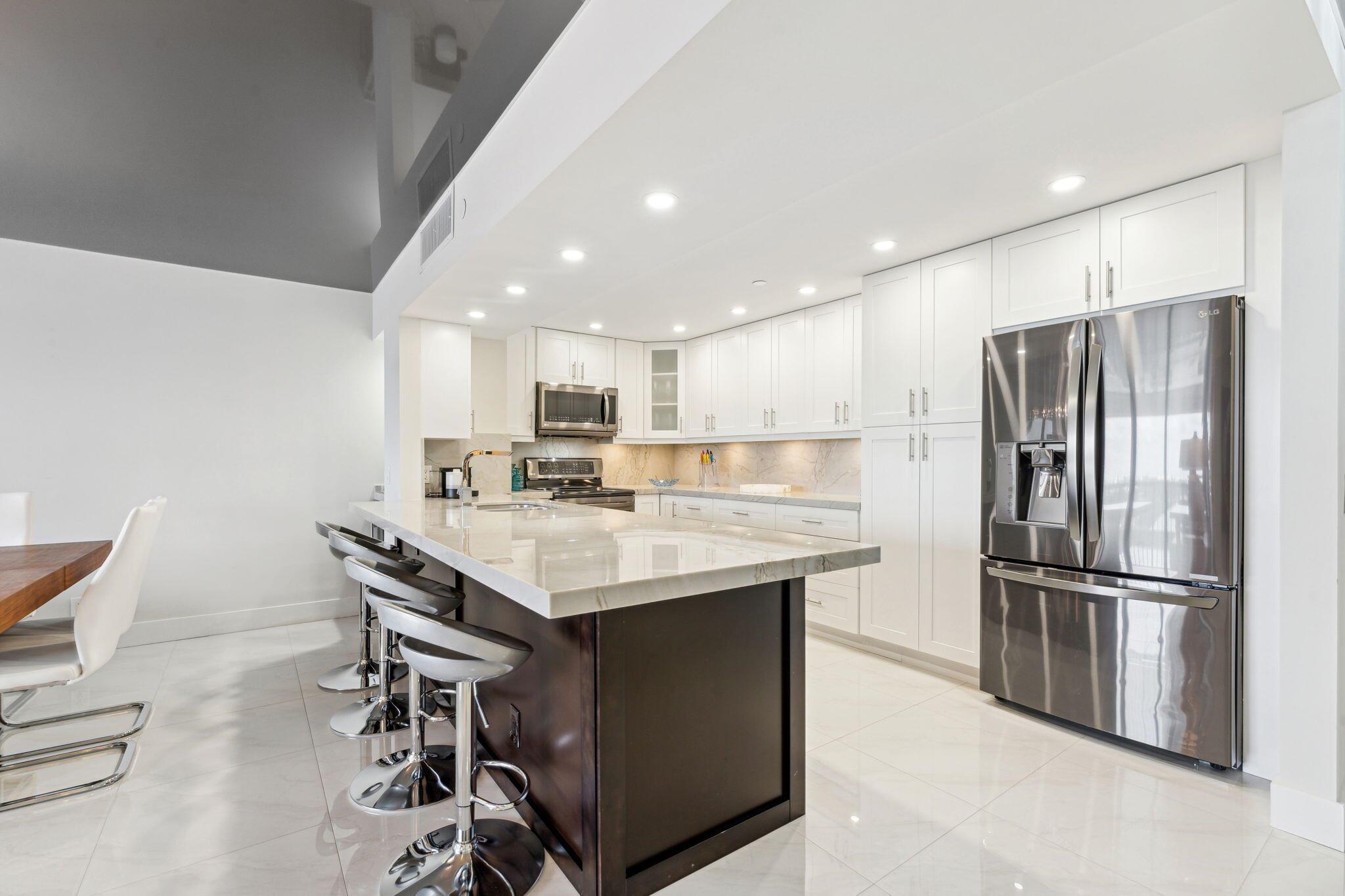 4748 S Ocean Boulevard 806