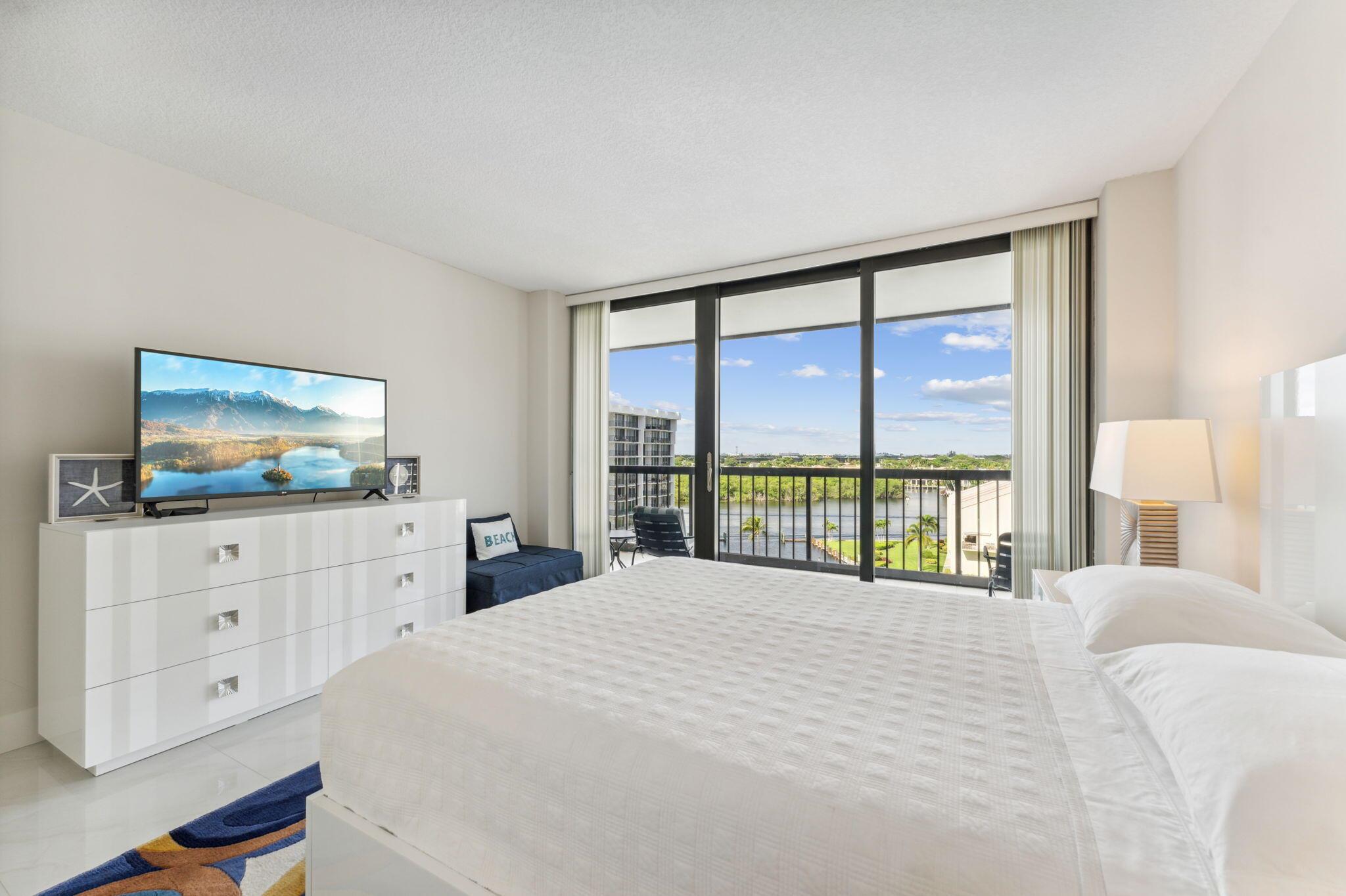 4748 S Ocean Boulevard 806