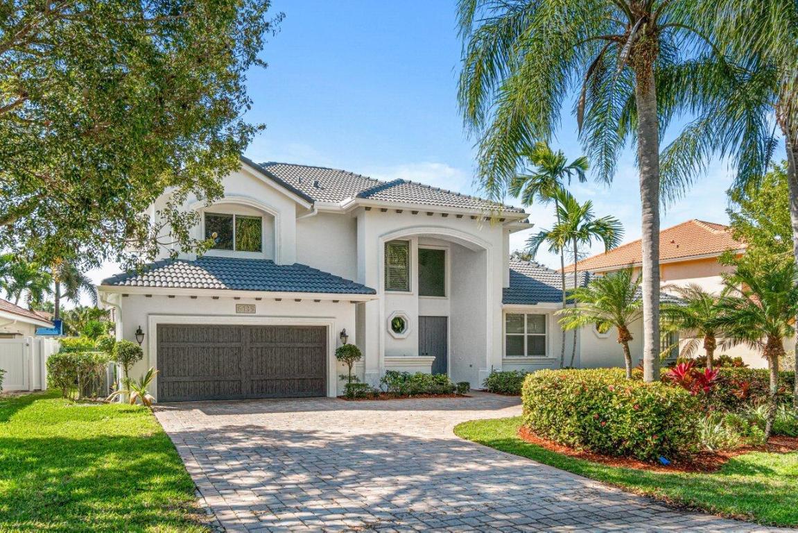 6135 Vista Linda Lane