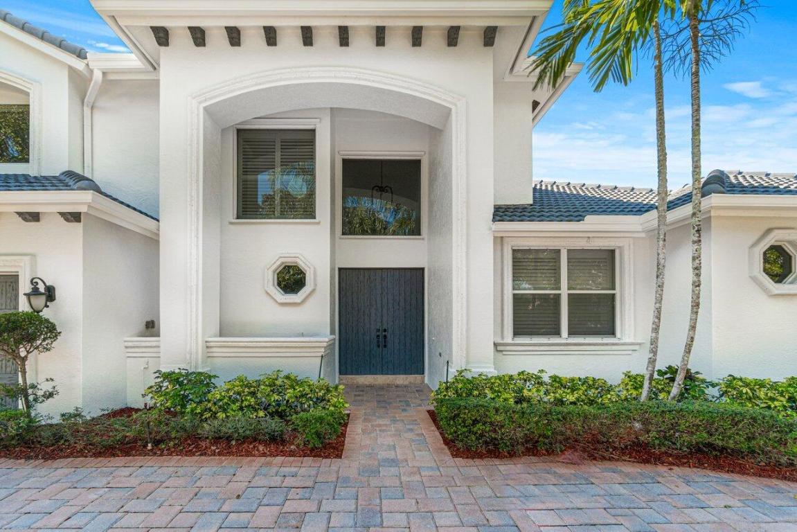 6135 Vista Linda Lane