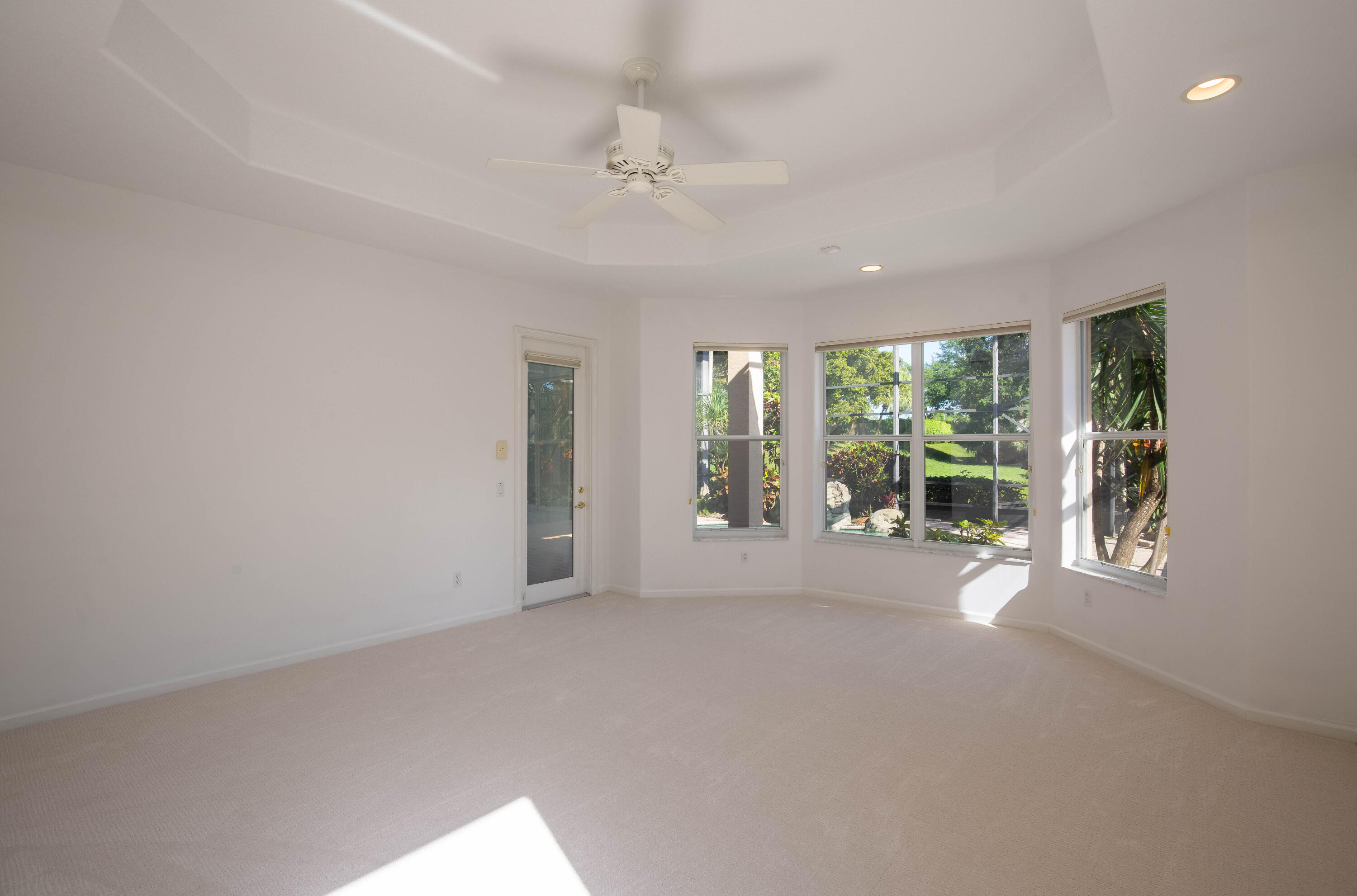 7327 Lahana Circle