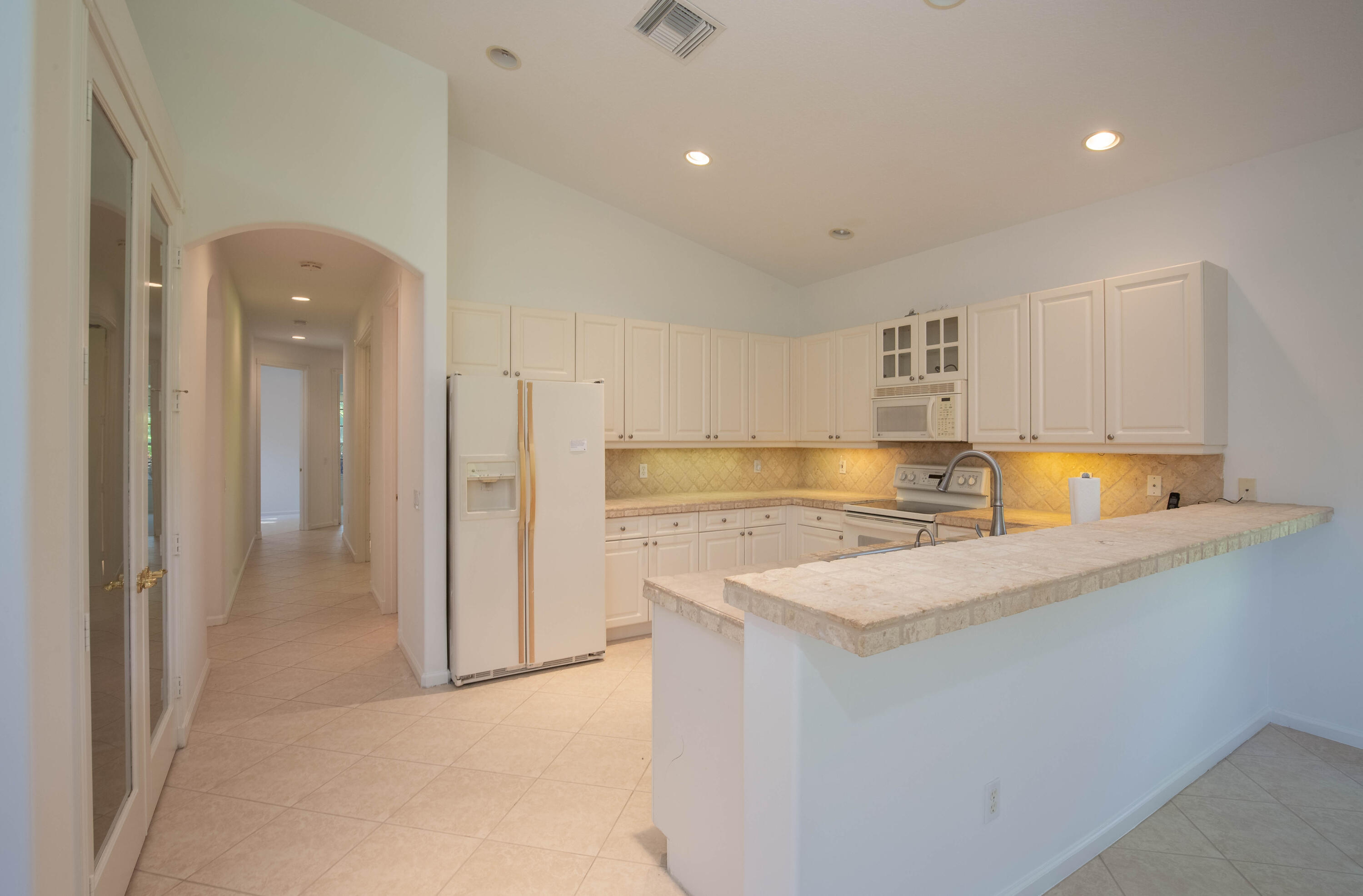 7327 Lahana Circle