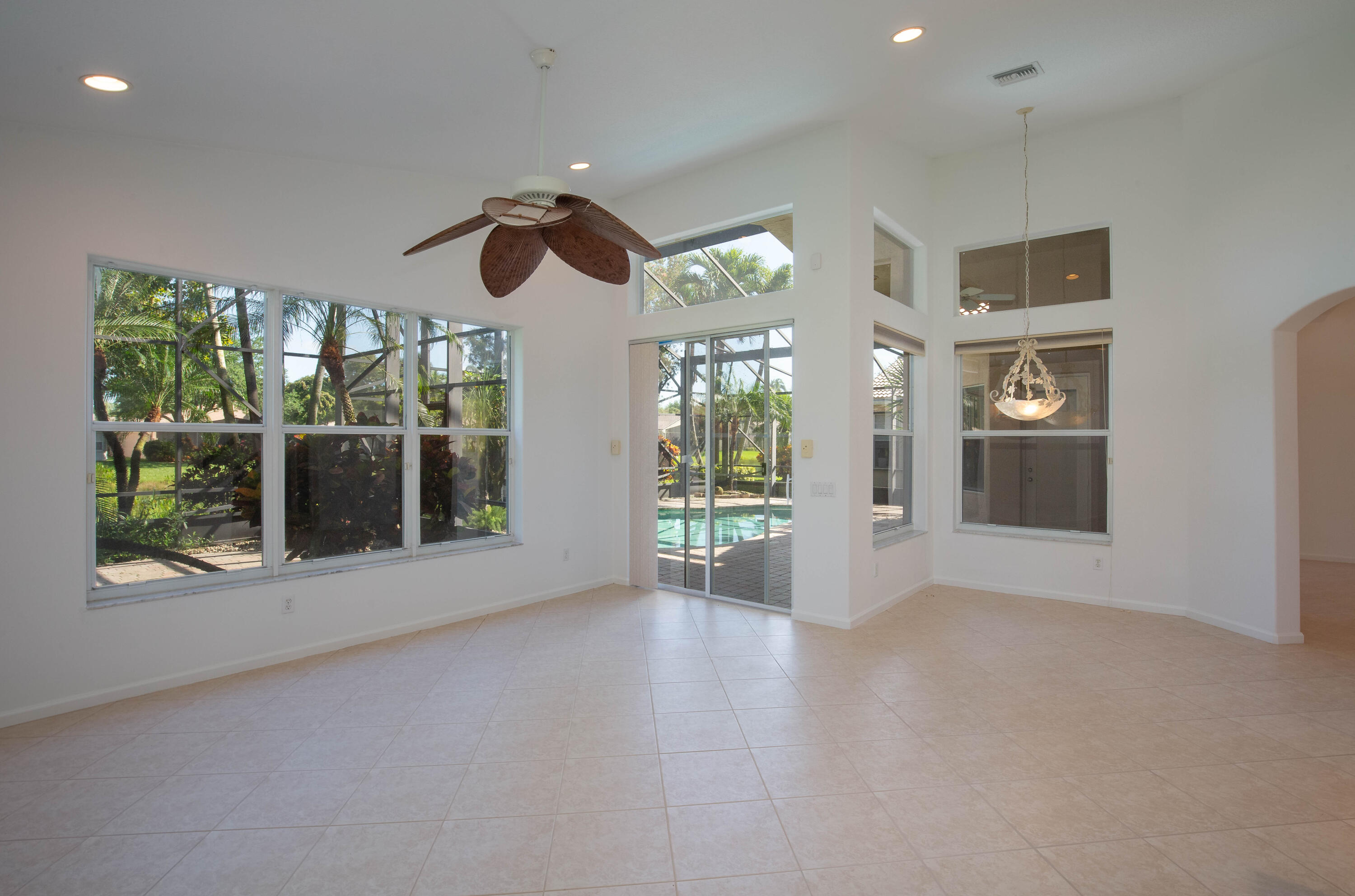 7327 Lahana Circle