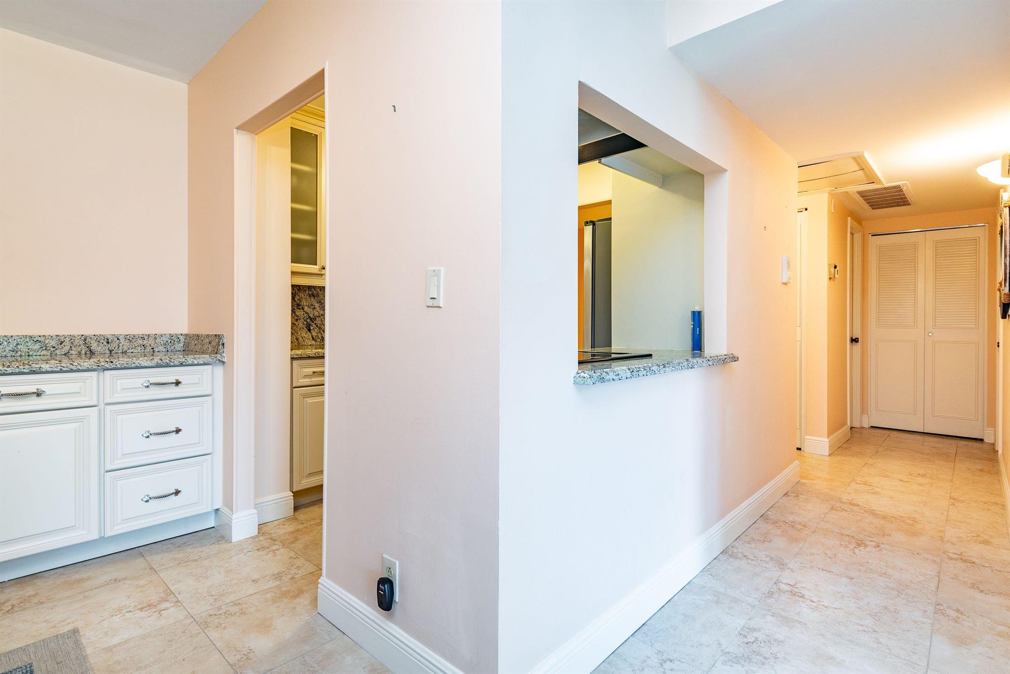 250 NE 20th Street 3240