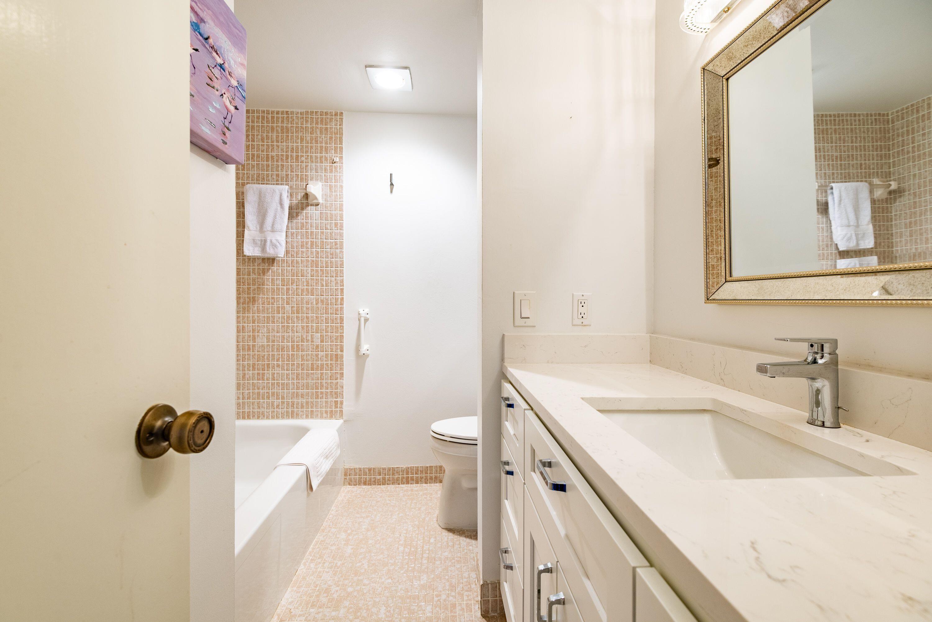250 NE 20th Street 3240