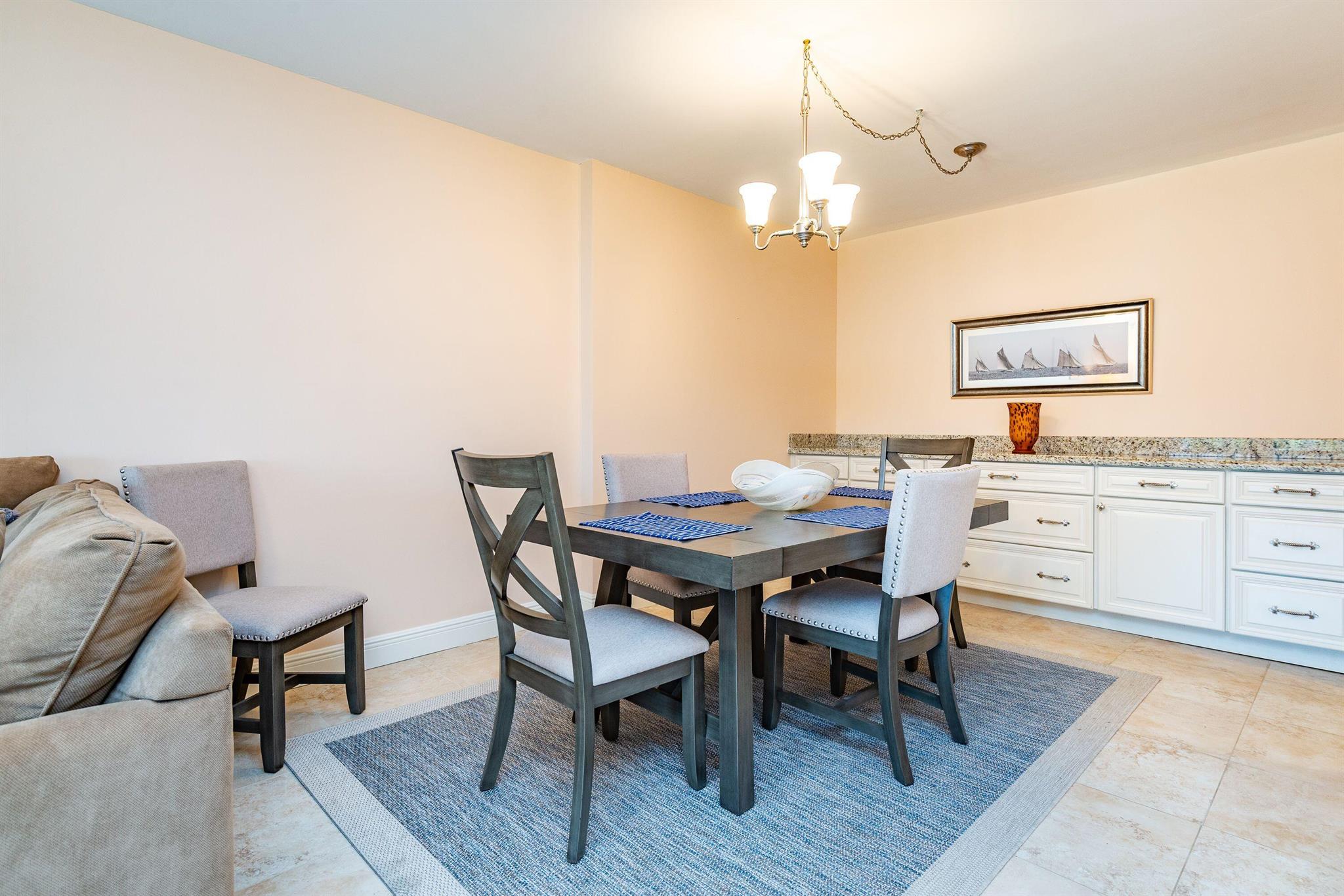 250 NE 20th Street 3240