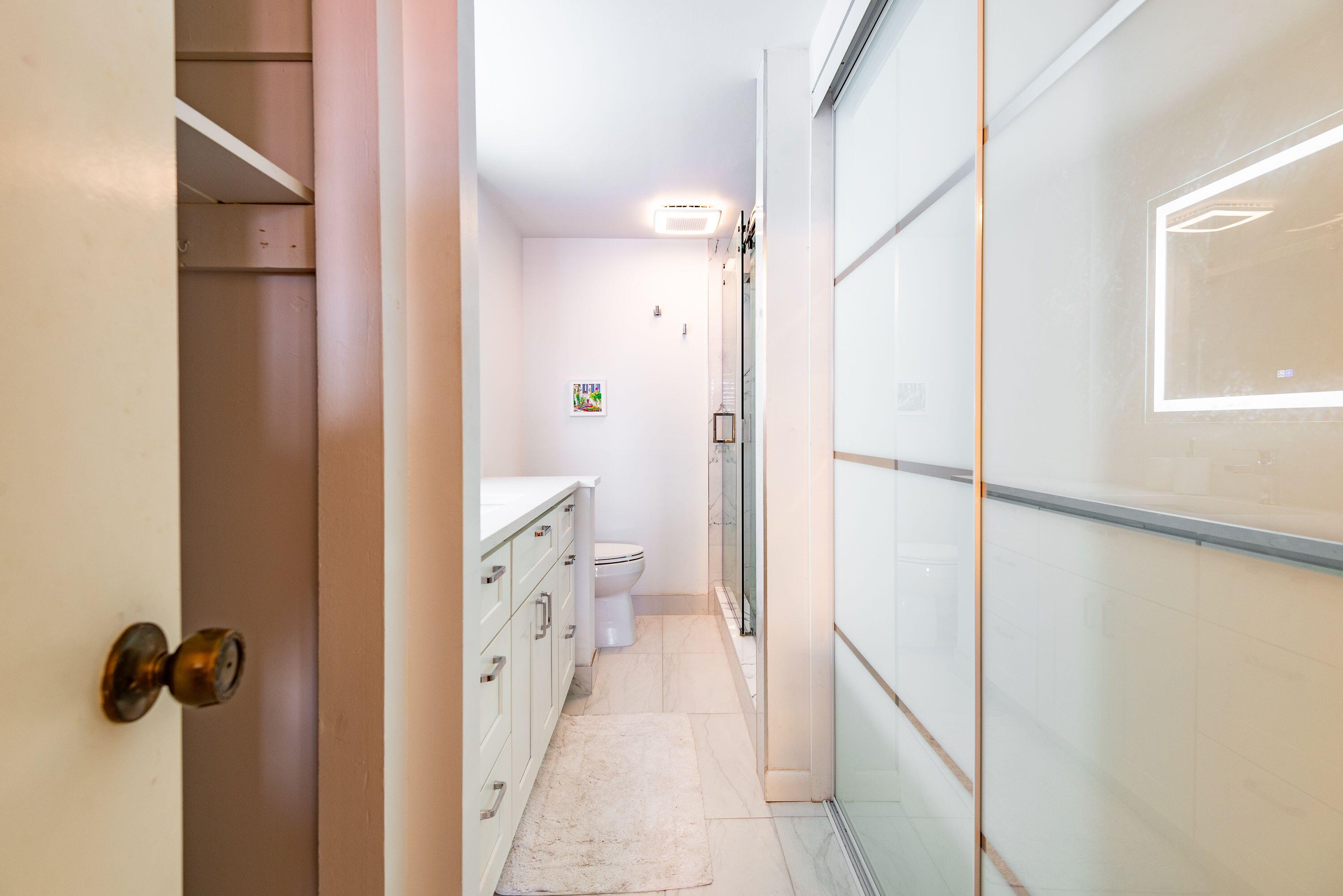 250 NE 20th Street 3240