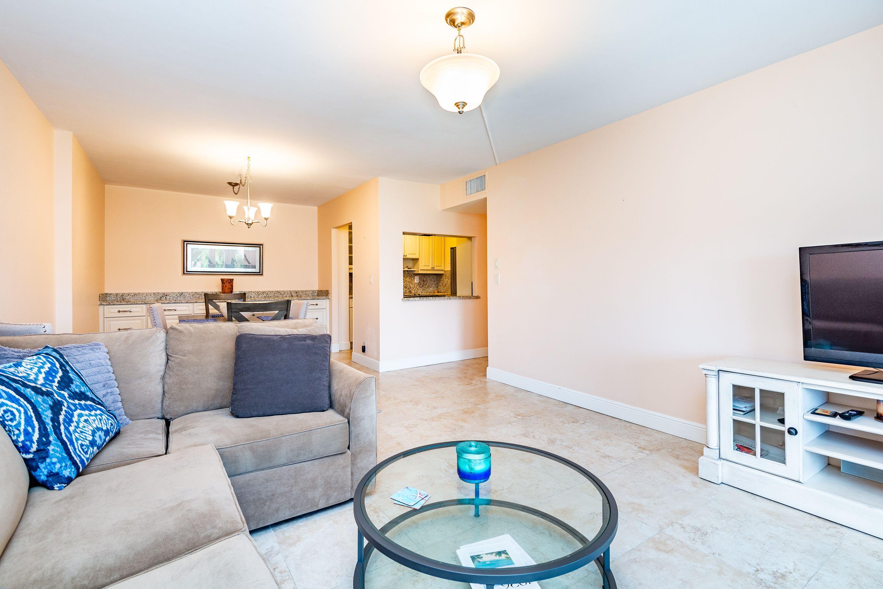 250 NE 20th Street 3240