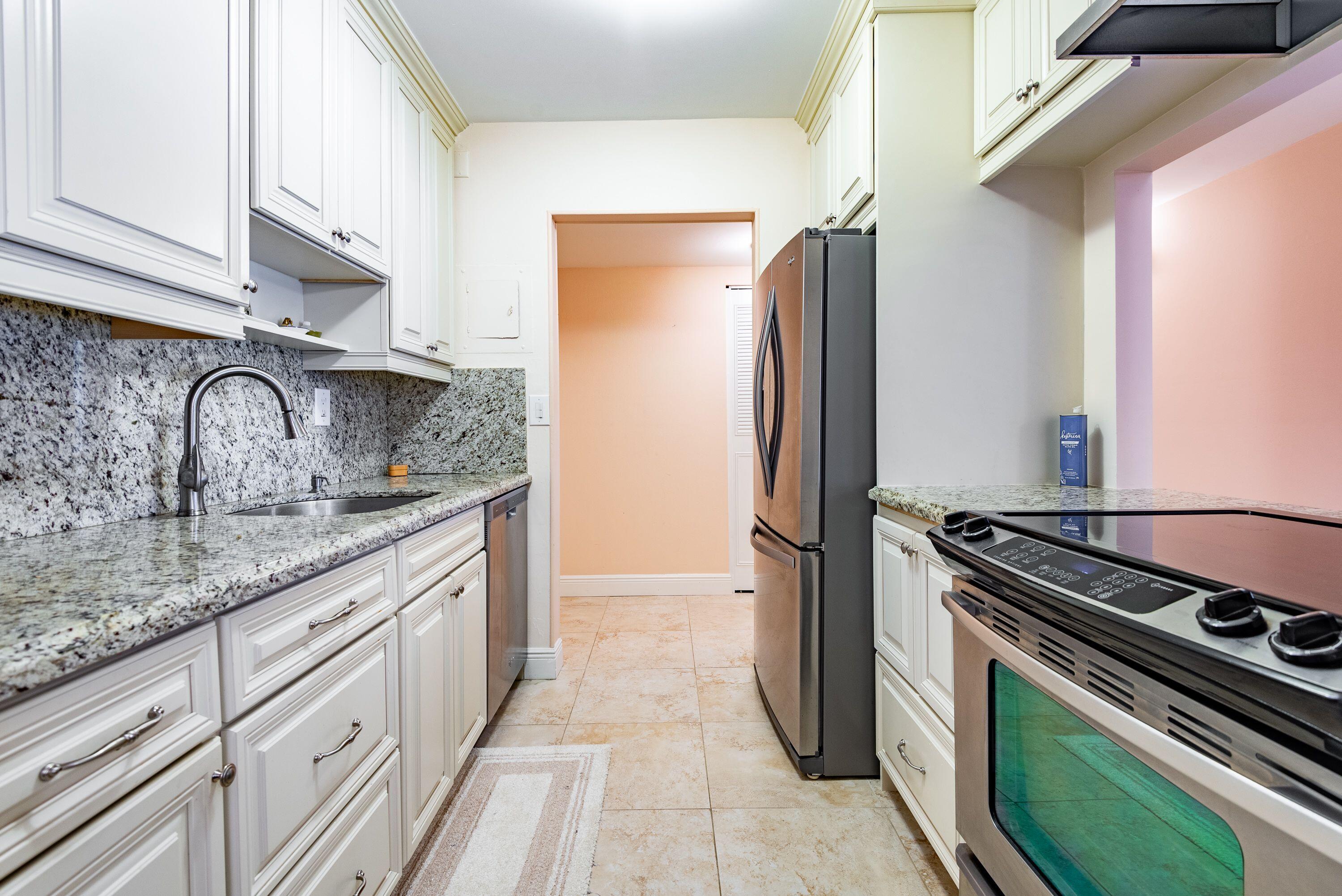 250 NE 20th Street 3240