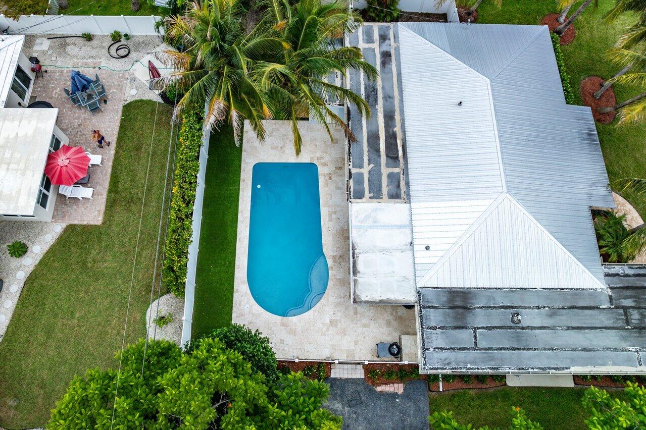 401 NE 24th Street