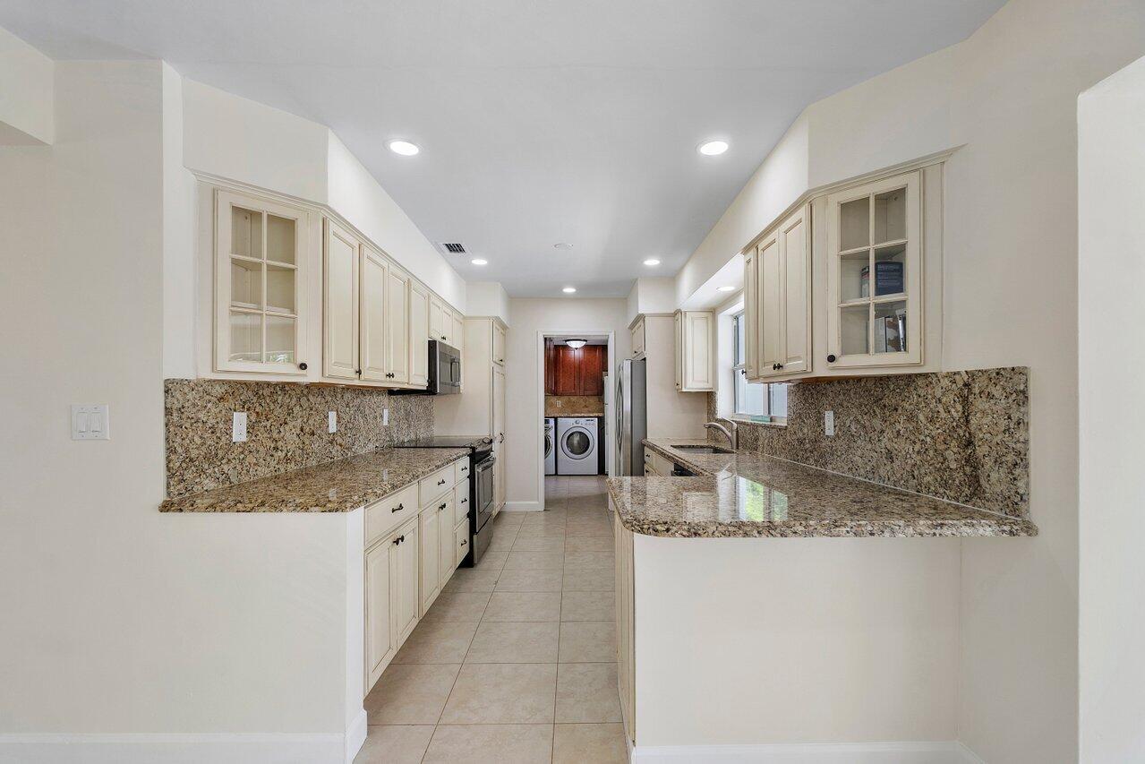 401 NE 24th Street