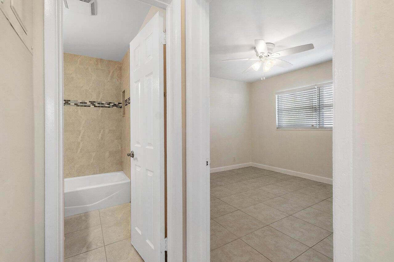 401 NE 24th Street