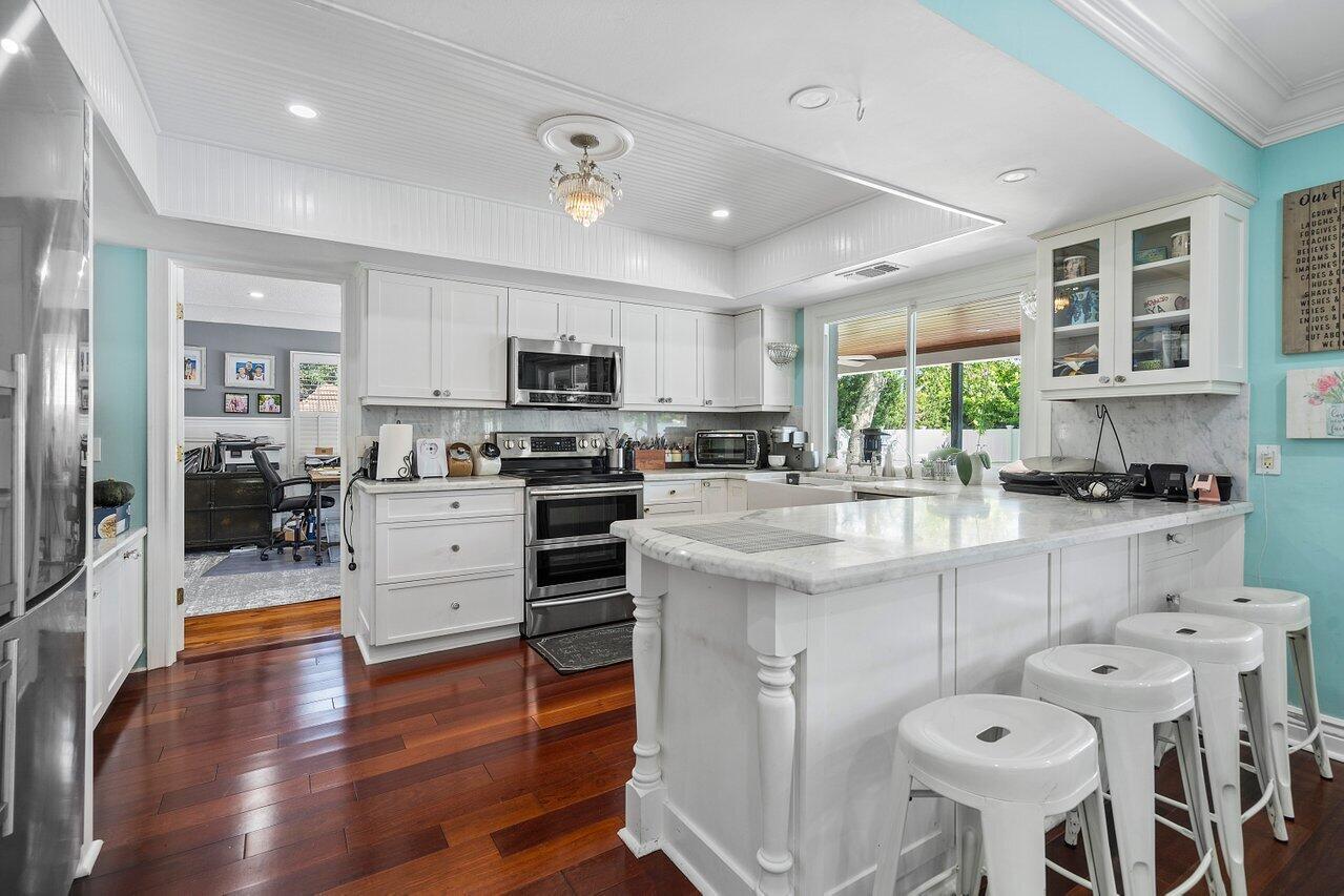 900 SW 16th Street