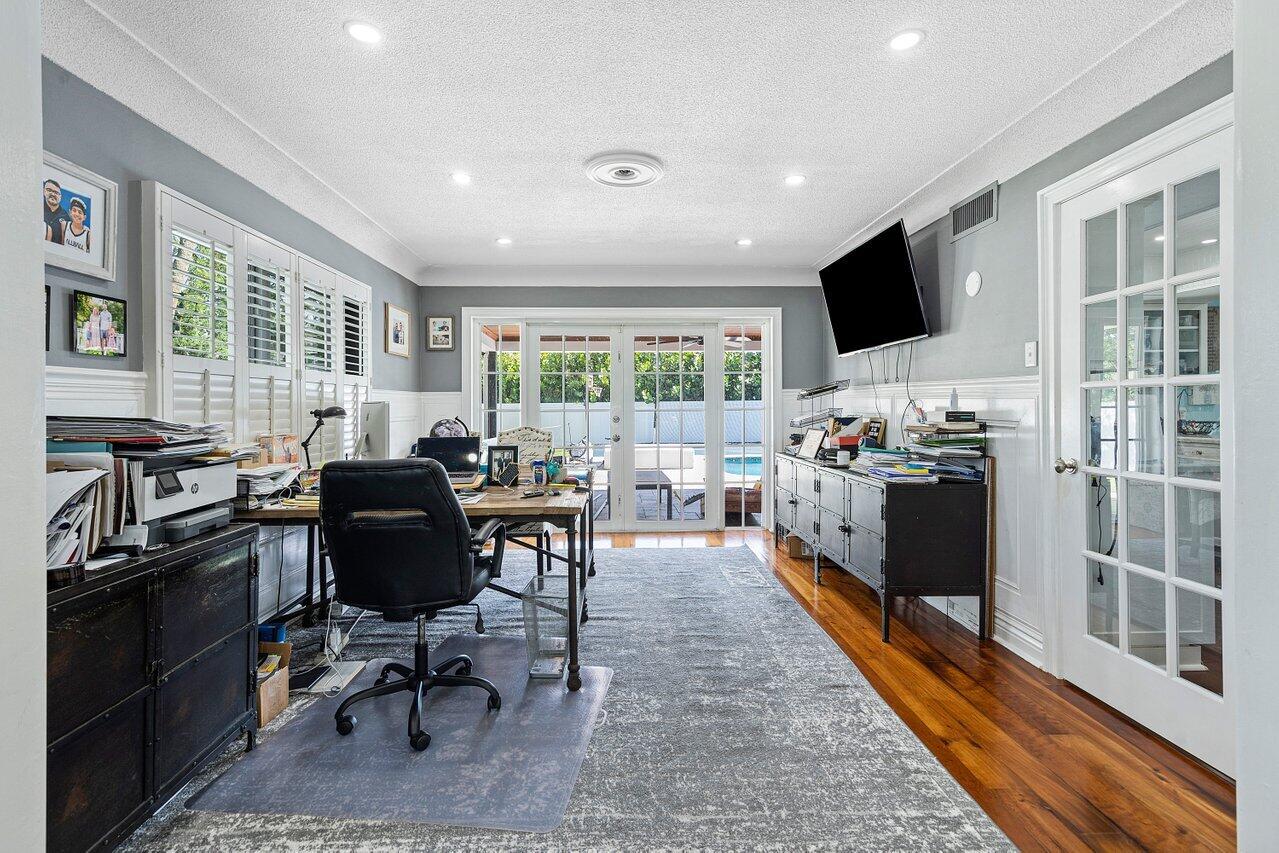 900 SW 16th Street