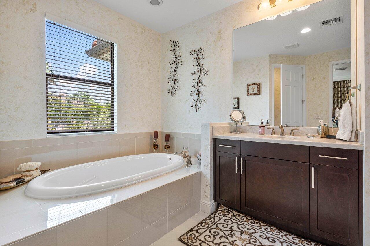 12218 Boca Reserve Lane