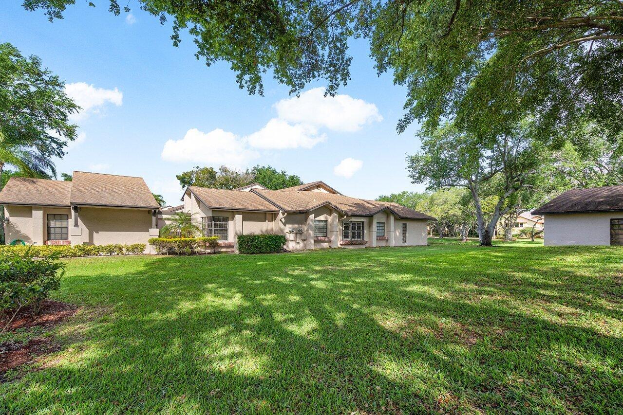 5265 Fairway Woods Drive 3114