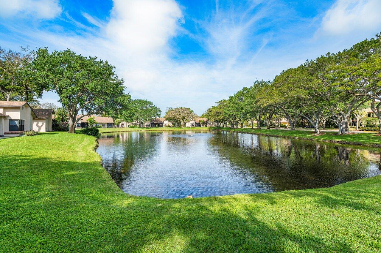 5265 Fairway Woods Drive 3114