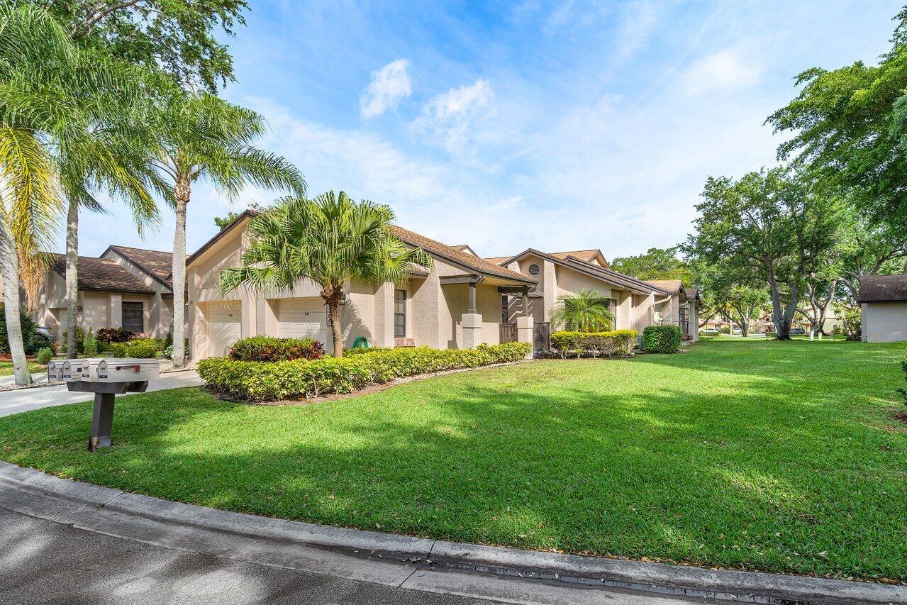 5265 Fairway Woods Drive 3114