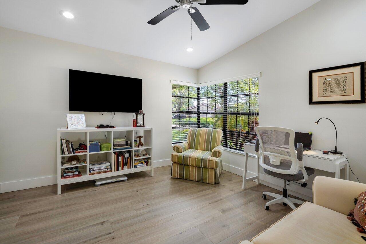 5265 Fairway Woods Drive 3114