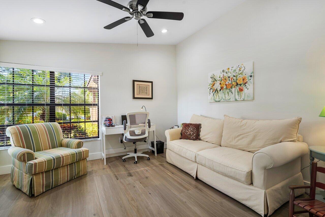 5265 Fairway Woods Drive 3114