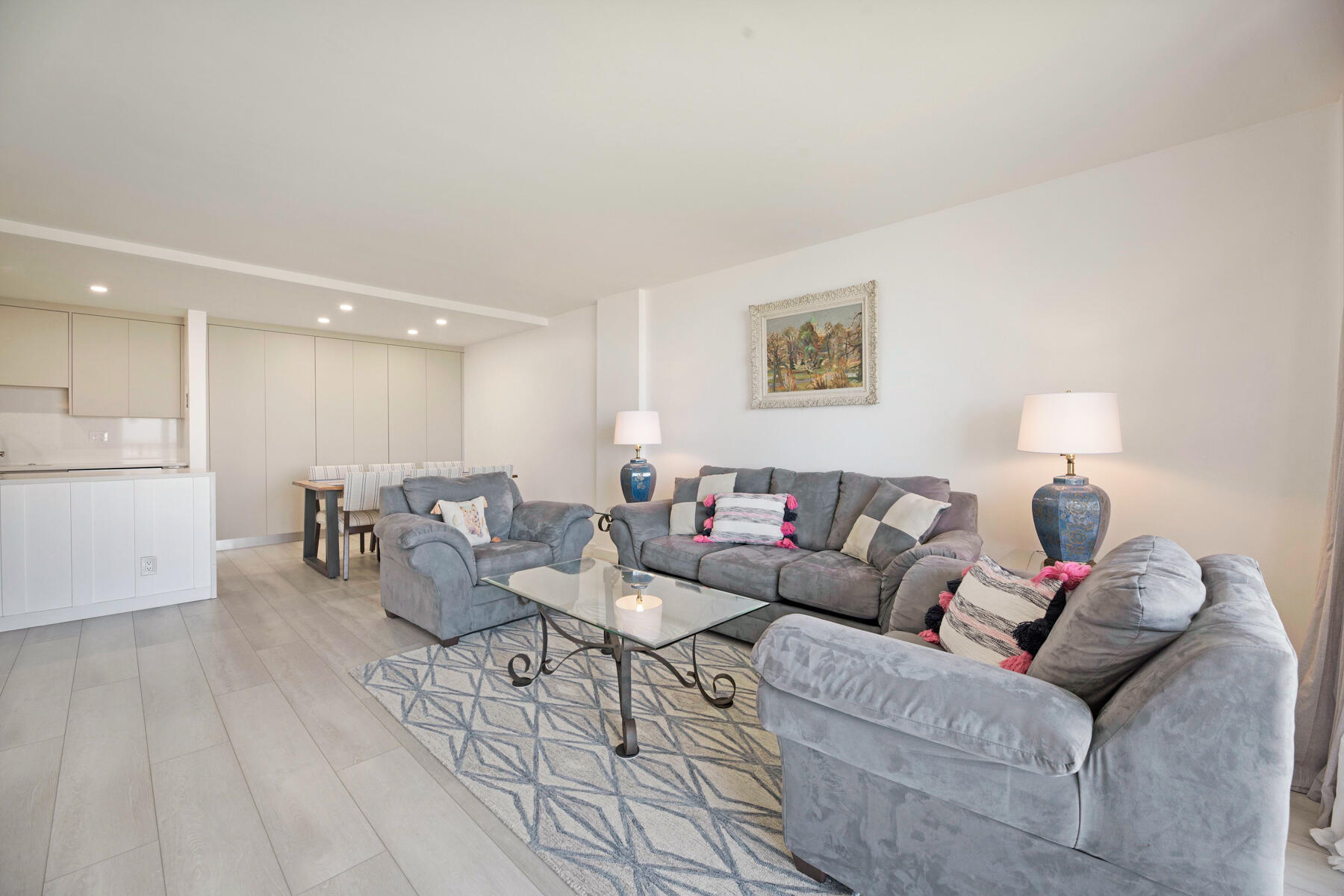 2121 N Ocean Boulevard 1604w