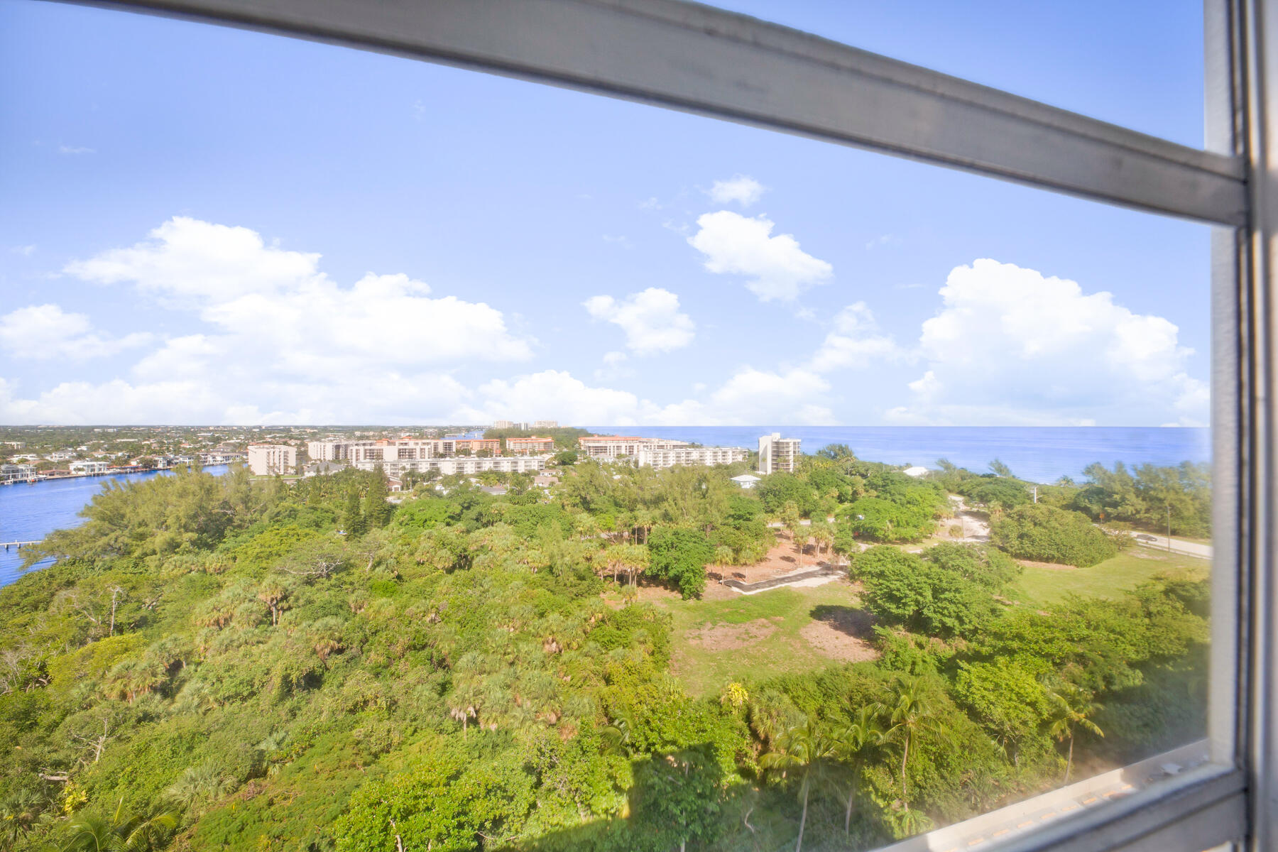 2121 N Ocean Boulevard 1604w