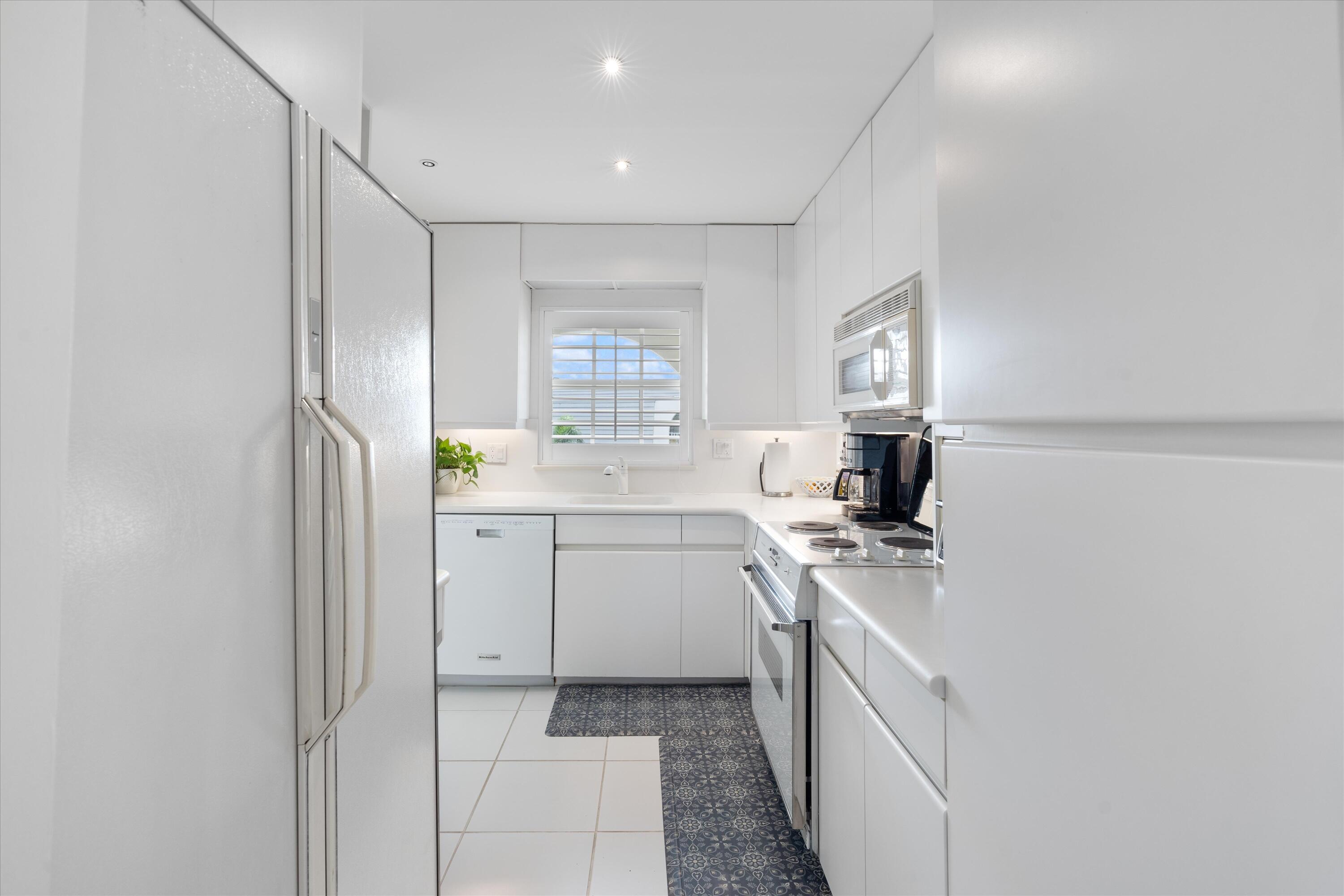 769 Jeffery Street 303