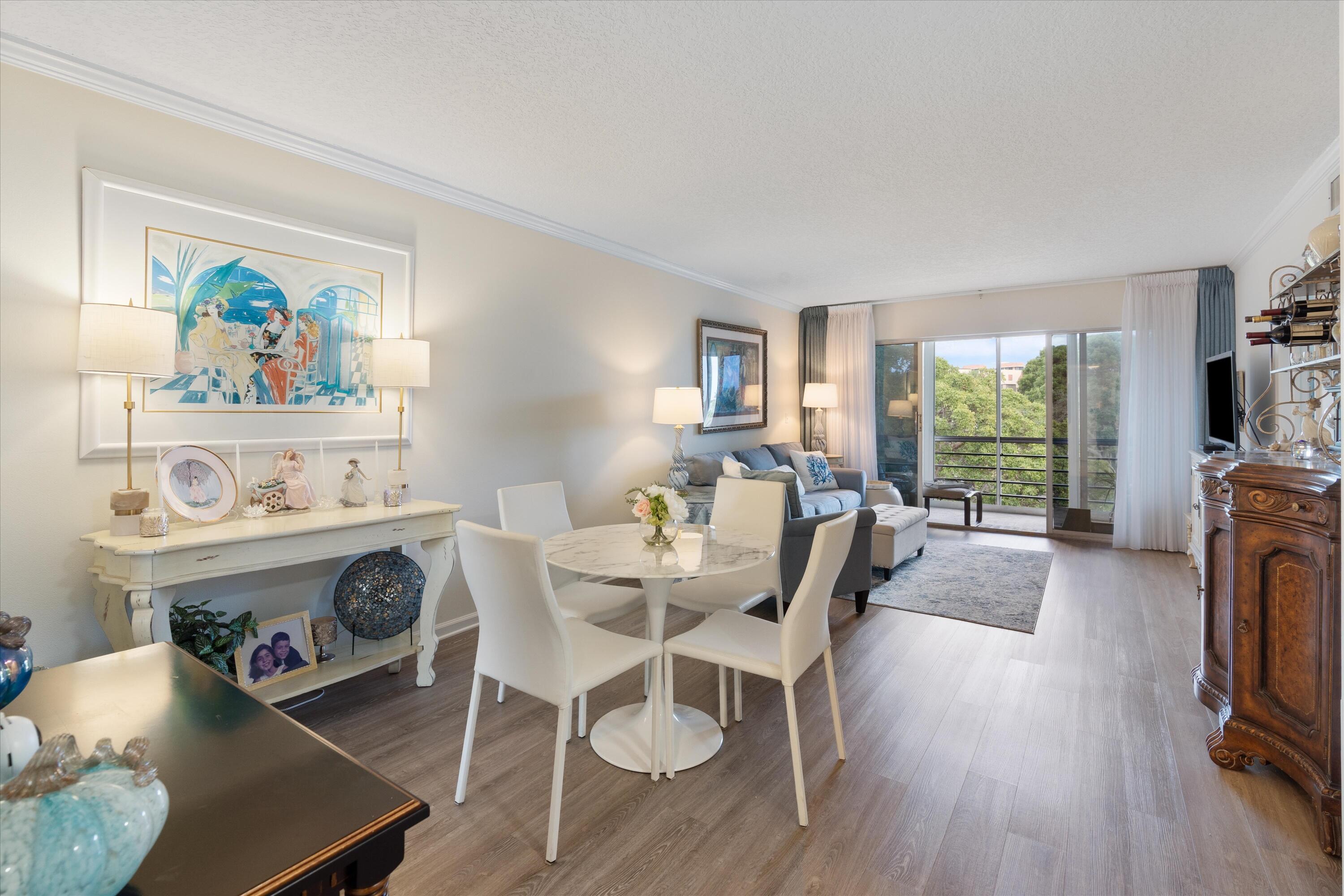 769 Jeffery Street 303