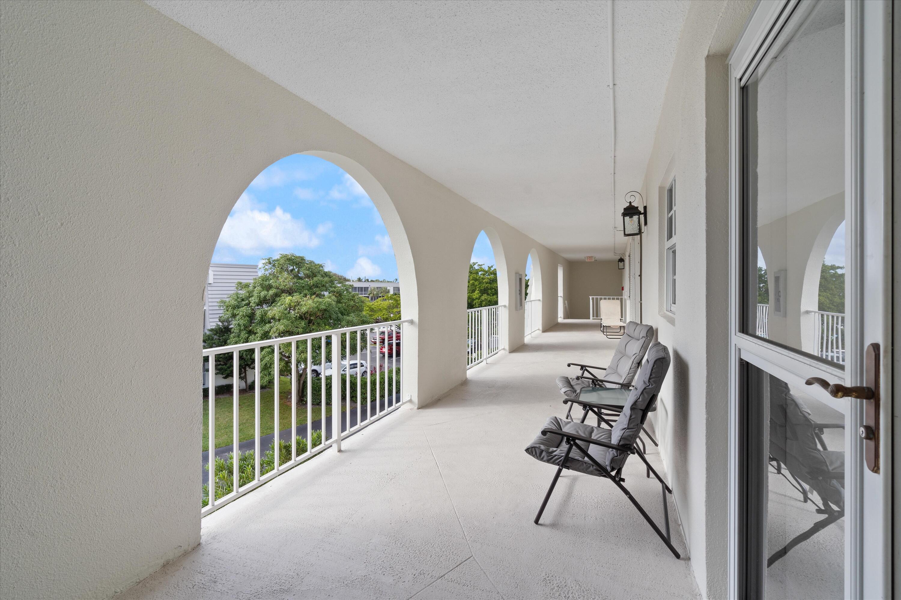769 Jeffery Street 303