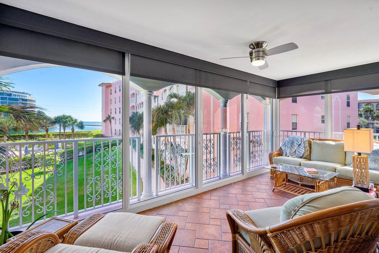 1040 Banyan Road 2010